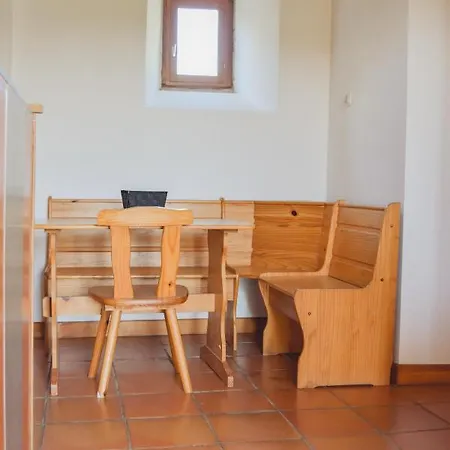 Le Pigeonnier @ Le Prielle *